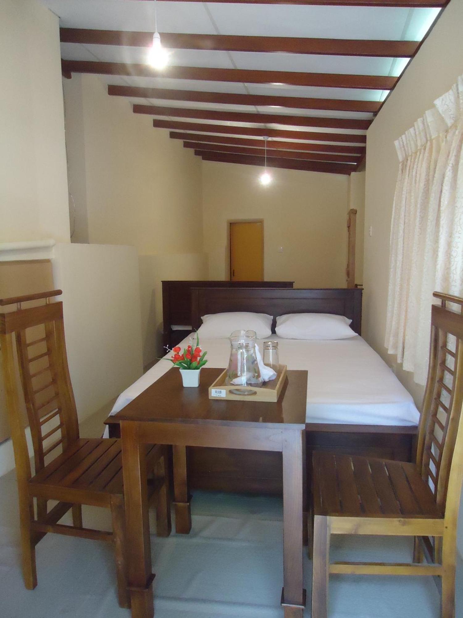 Guest House Kaduwela Zewnętrze zdjęcie